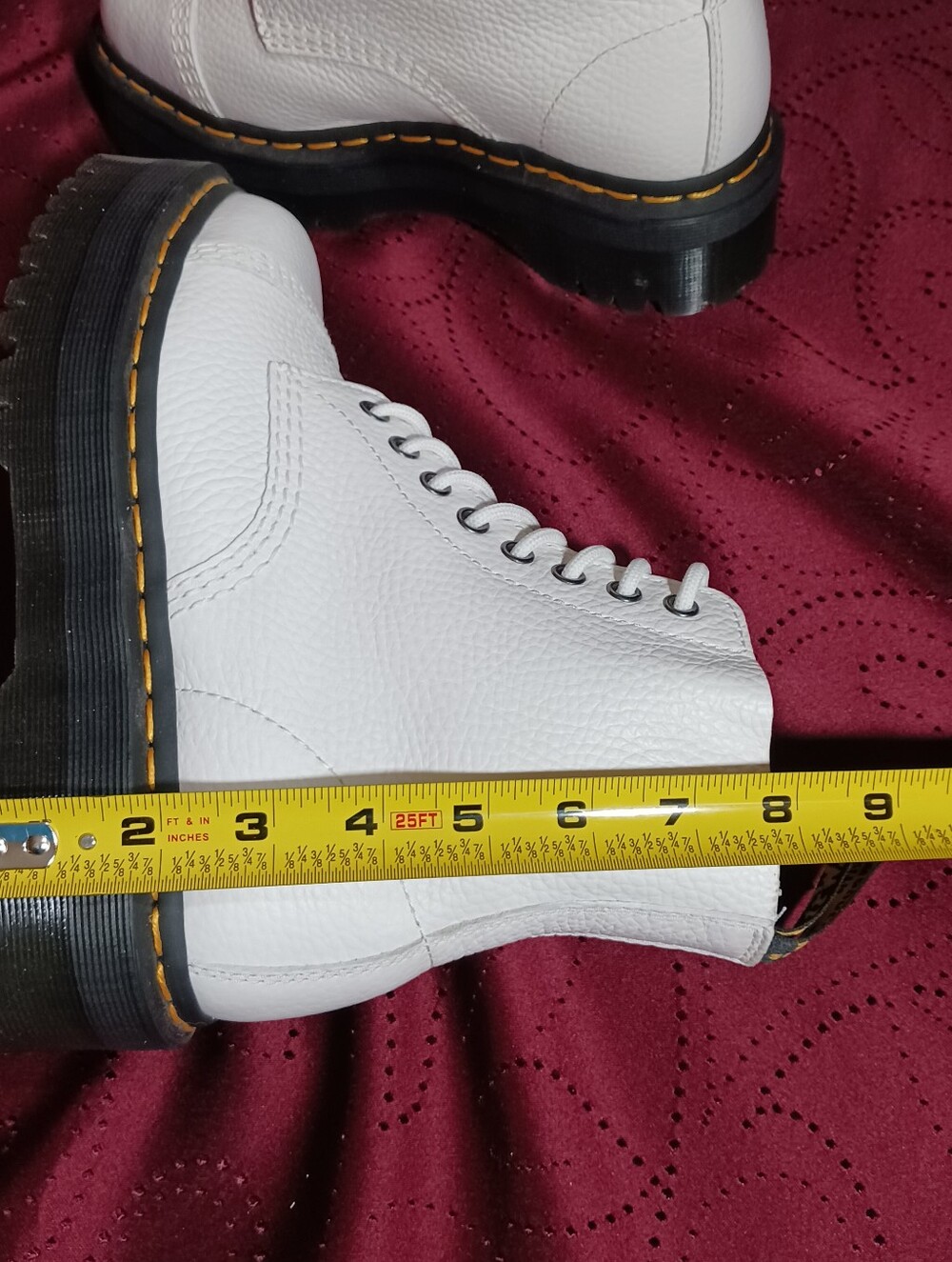 🤍 Dr. Martens White Pebbled Leather Boots Women’s US 8 🤍 - Picture 7 of 14